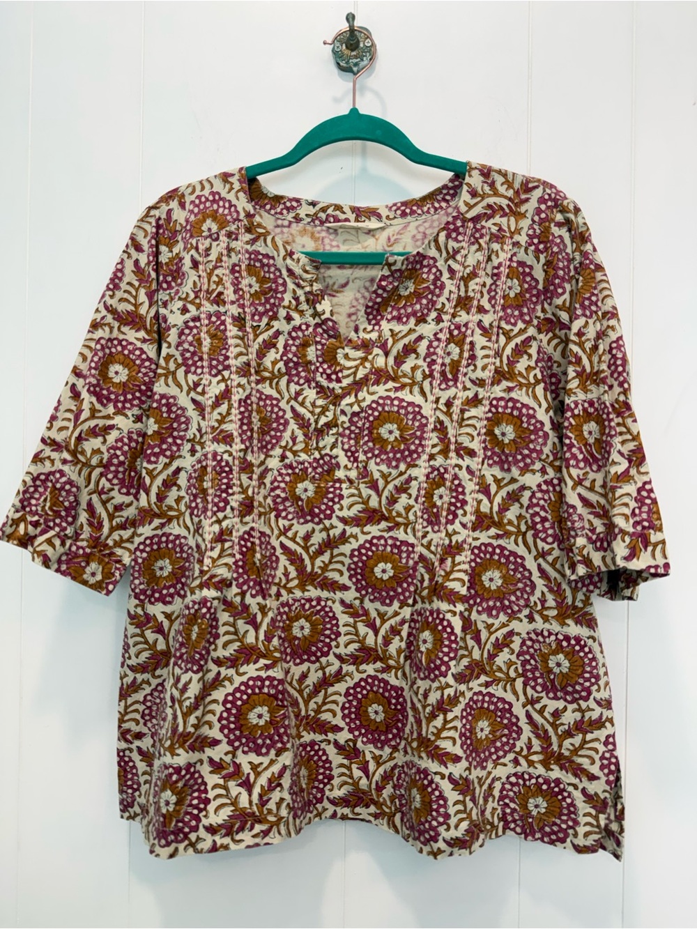 Marketplace Pink and Rust Orange Floral 100% Organic Cotton Top Size Small